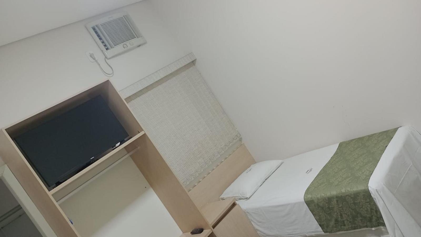 Pousada Ma-Juli Olímpia Buitenkant foto